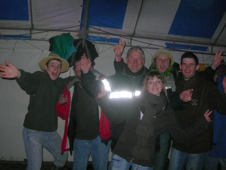 une partie du groupes au bal 